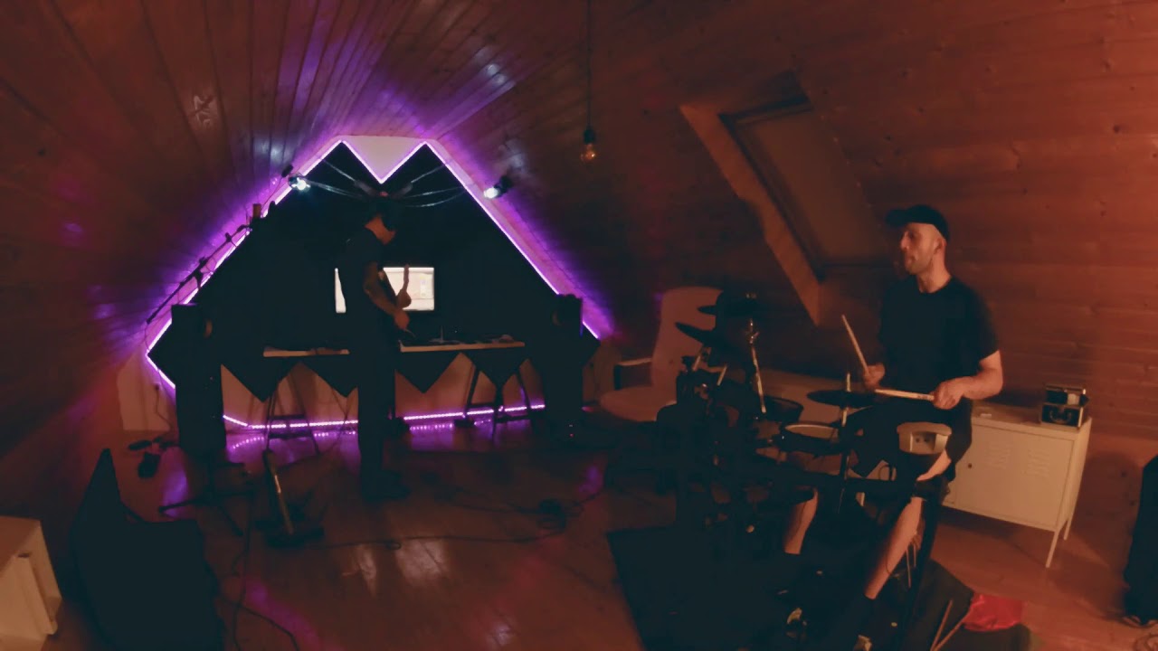 CWN - New Year's Waves Session part2