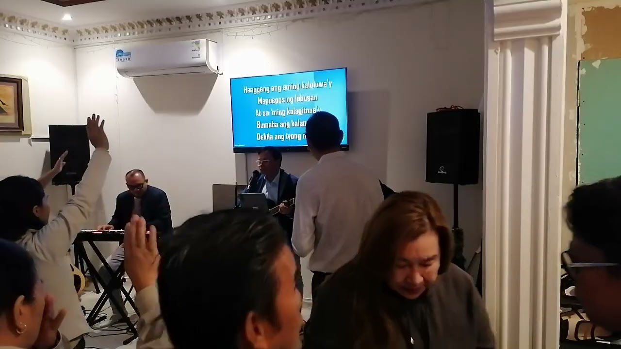 Praise And Worship Service  / Kuya Richard. 