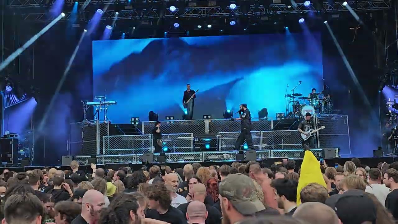 I Prevail - Rain live at Dynamo Metalfest Eindhoven, the Netherlands