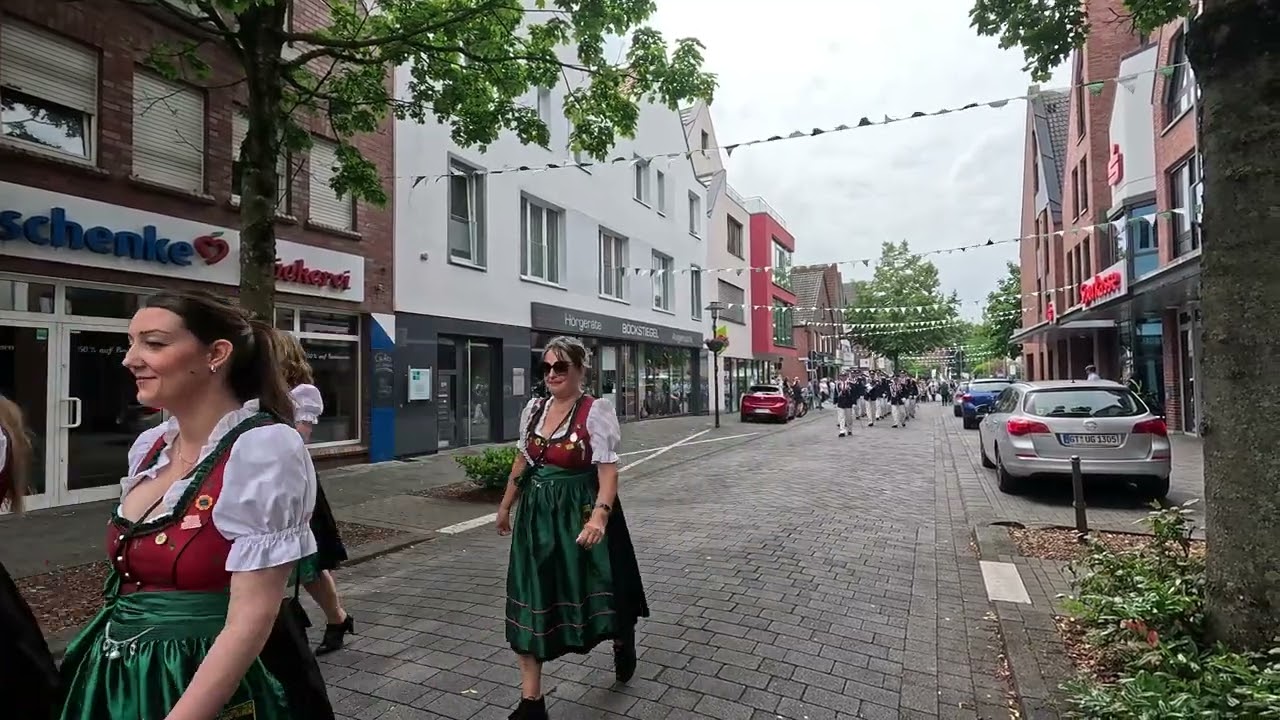 Festumzug beim Schützenfest St. Hubertus Harsewinkel 2025