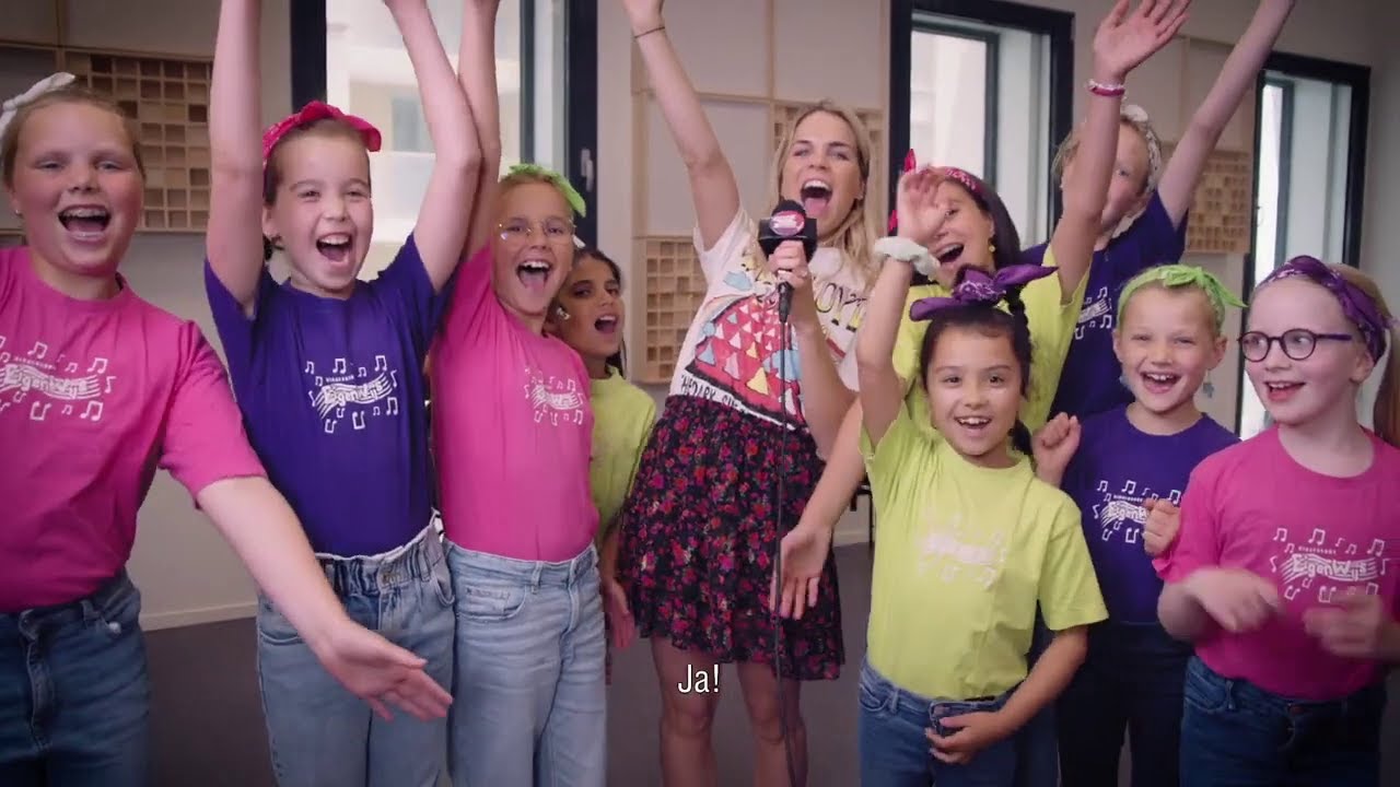 Klaasje op bezoek bij Kinderkoor EigenWijs (promotie 'De Muziekwedstrijd')