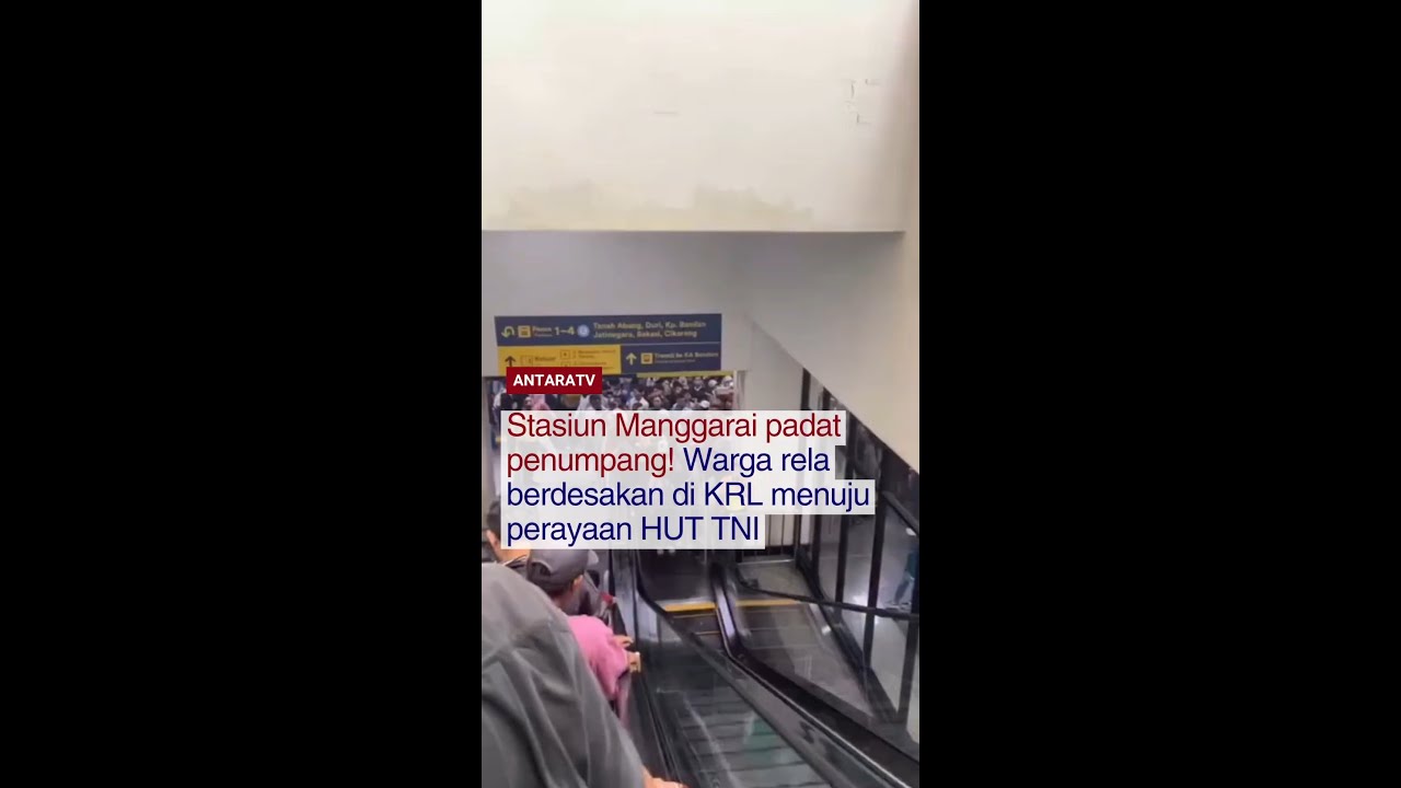 Stasiun Manggarai padat penumpang! Warga rela berdesakan di KRL menuju perayaan HUT TNI