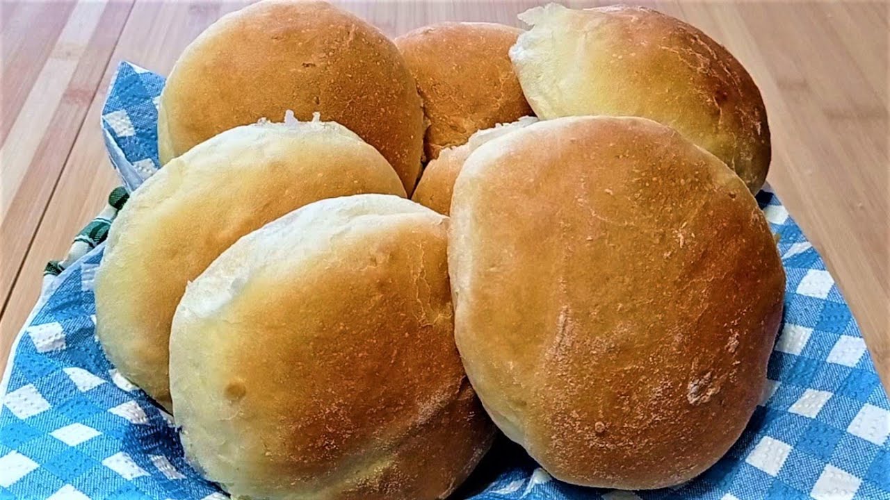 SARETE CONQUISTATI DAL LORO PROFUMO E DALLA LORO MORBIDEZZA: PANINI CON LE PATATE NELL'IMPASTO