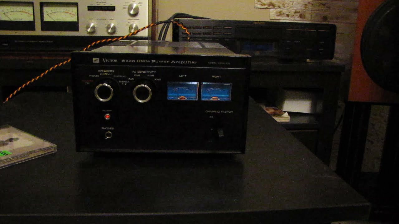 VICTOR MCM-105 power amplifier &yen; 52,600 (around 1970)