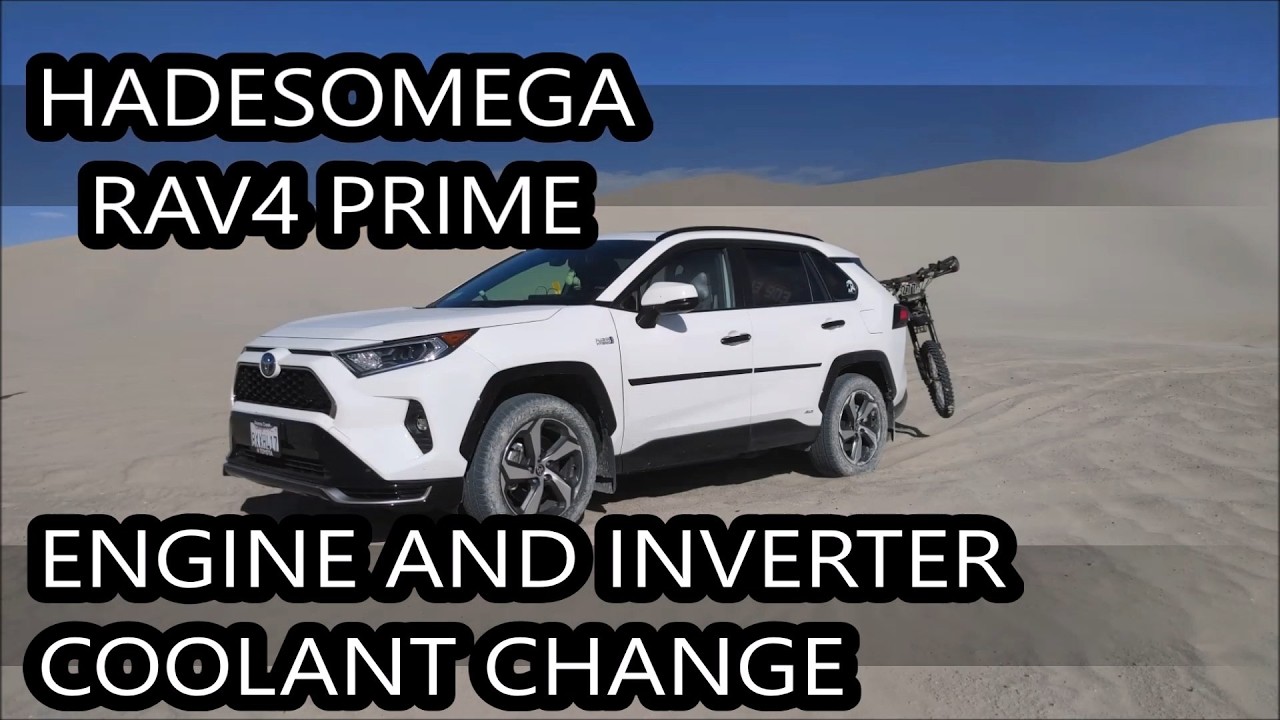 Как заменить охлаждающую жидкость двигателя и инвертора на Toyota Rav4 Prime