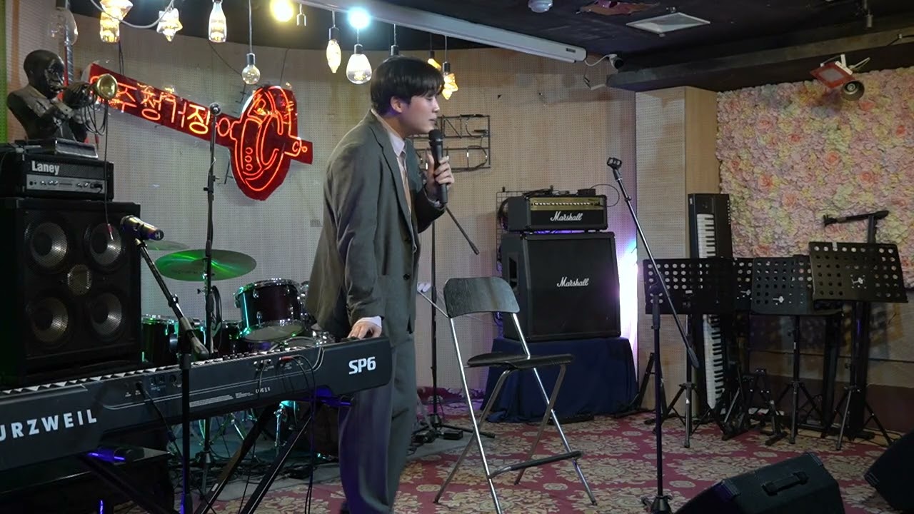 2026.3.11 노이아 (홍대 우주정거장)
