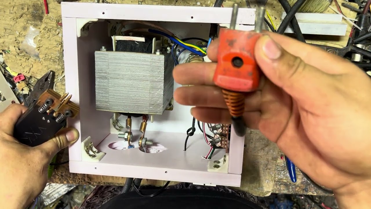 Hướng dẫn làm máy hàn cell pin bằng biến áp ampli siêu khoẻ và cực dễ mà ai cũng làm được !