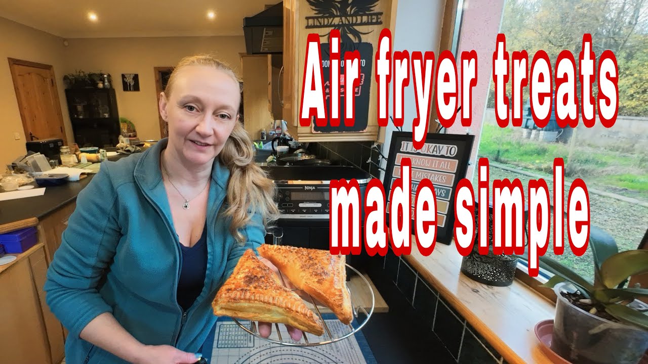 Easy Air Fryer Apple Turnover