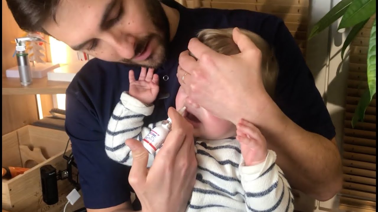 Spray nasal de type Pivalone chez le nourrisson, par le Docteur Gabriel Brault