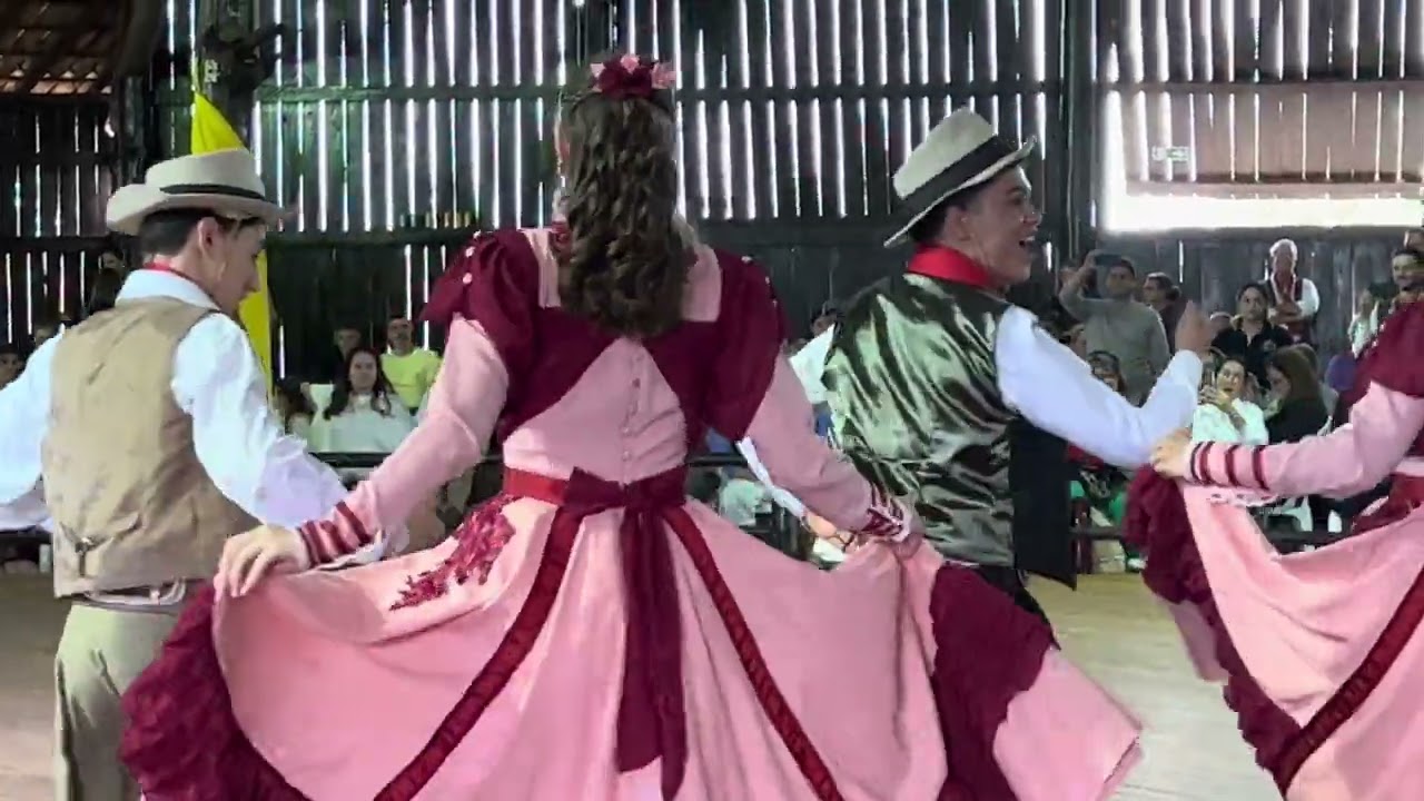 Juvenil CTG Querência do Sul Campeão 18° rodeio - Anú