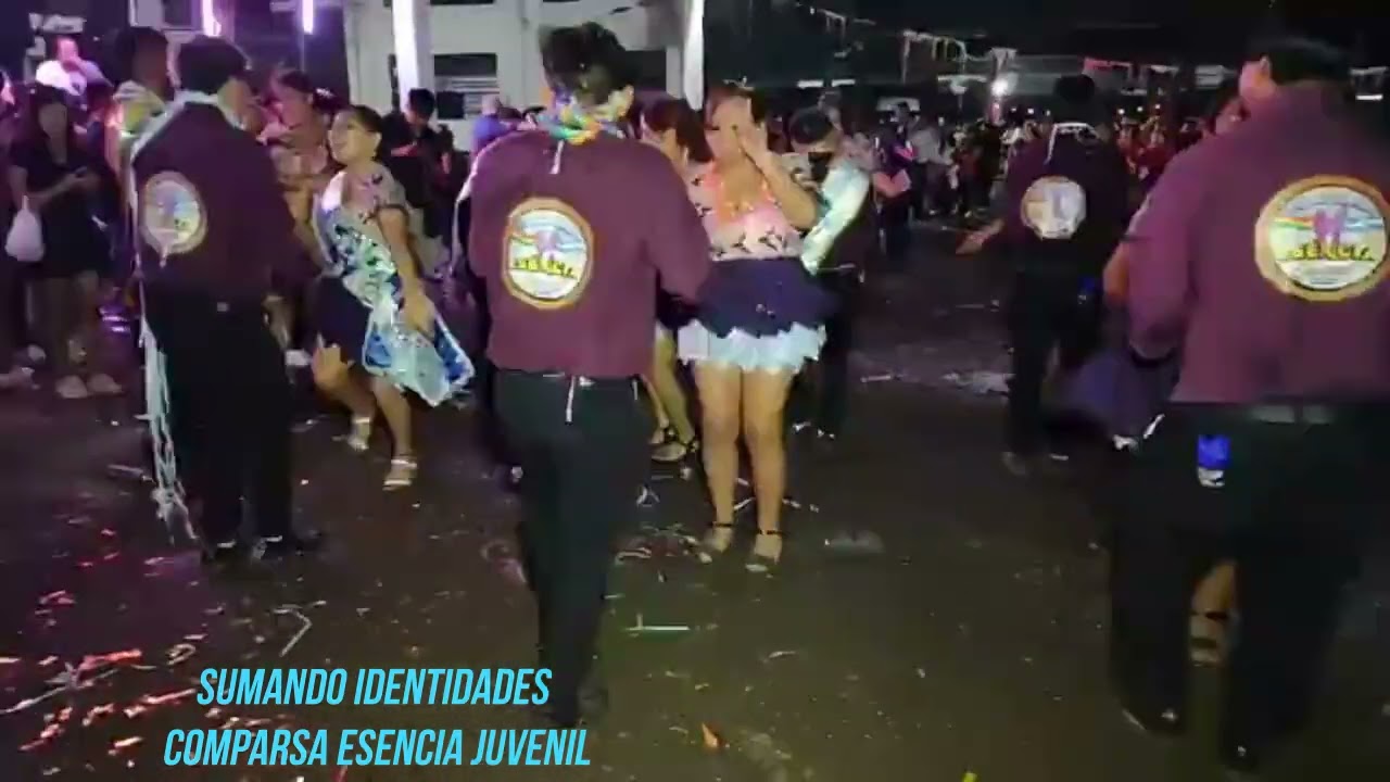 CARNAVALES EN LA BASKONIA COMPARSA ESENCIA JUVENIL