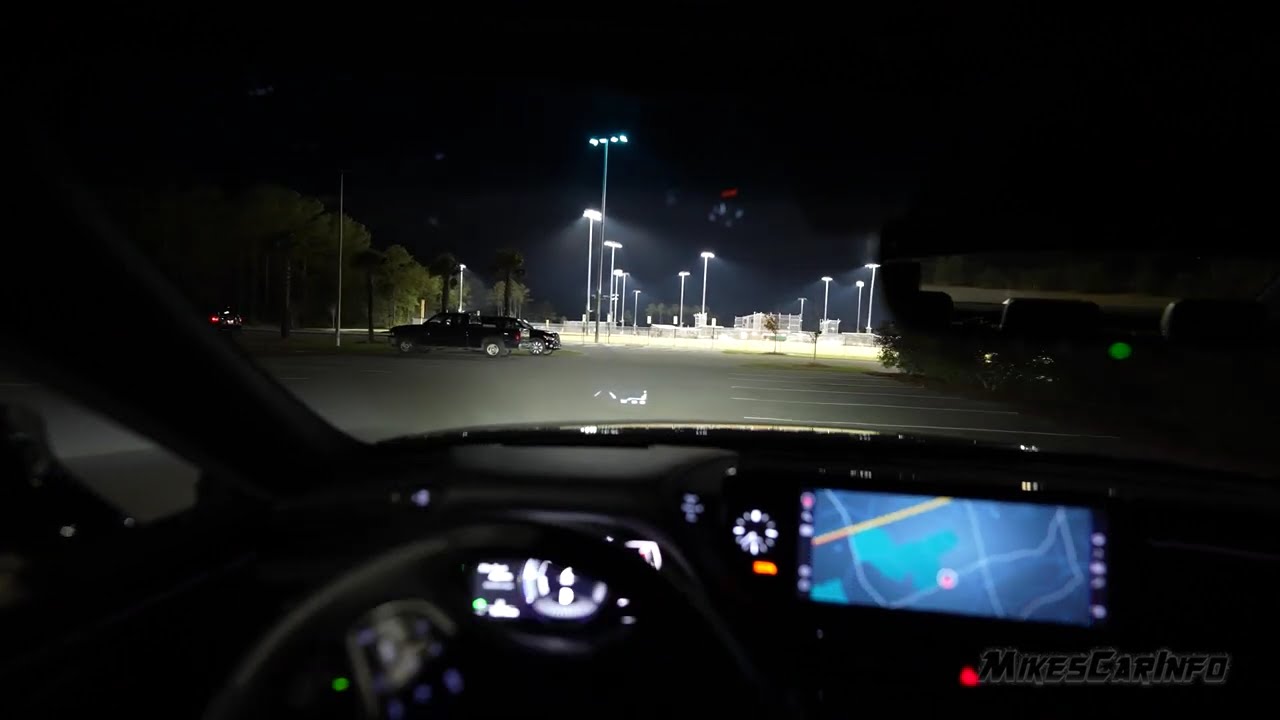 Тест фар Lexus ES300h F SPORT 2023 года
