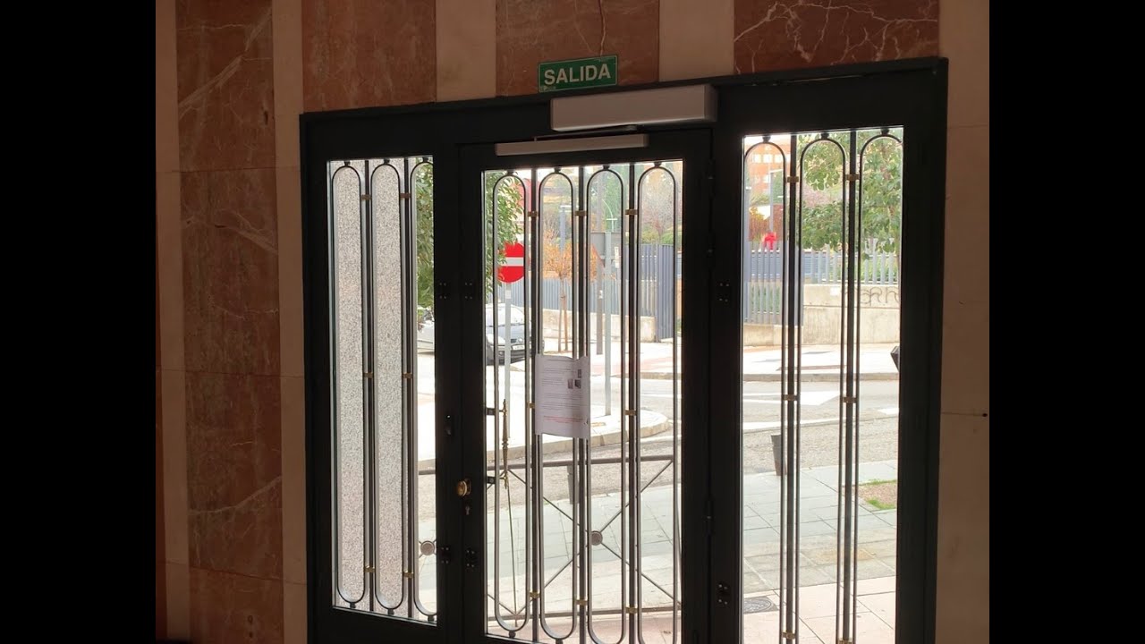 Puerta Portal Comunidad Automática