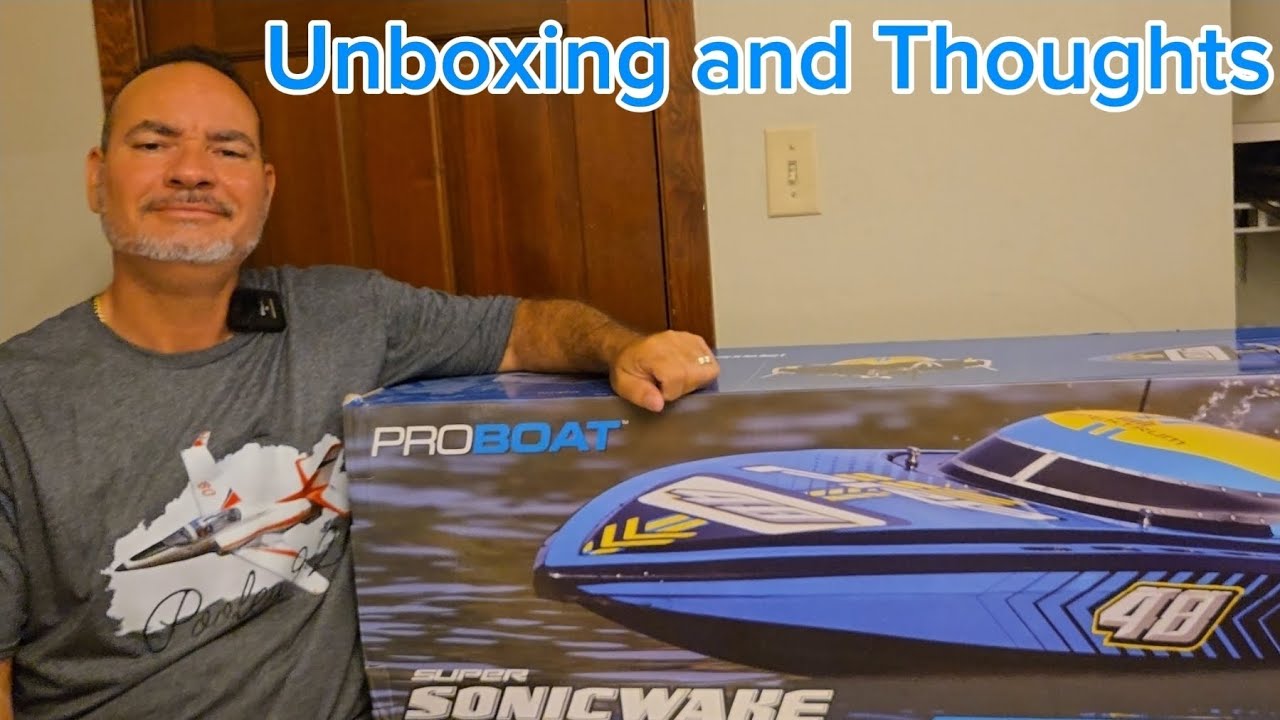 Pro Boat Super Sonicwake 48" 8S Self-Righting Brushless Deep-V RTR unboxing and details with Pooley