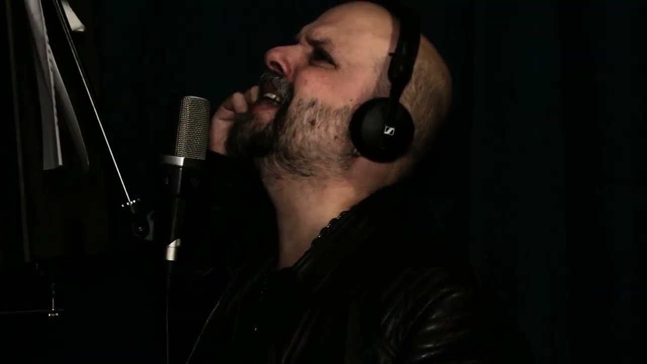 Judas Priest   Beyond the realms of death Live   La Jungle cover