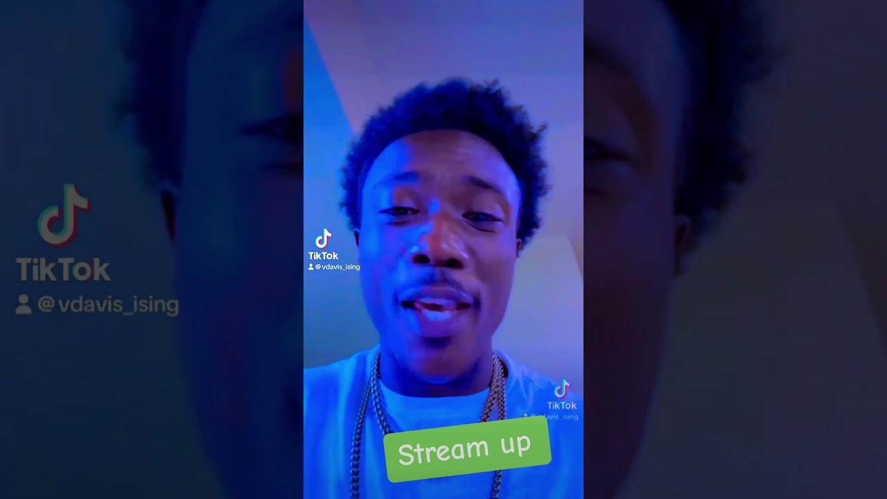Stream Up Little Freak V Davis 