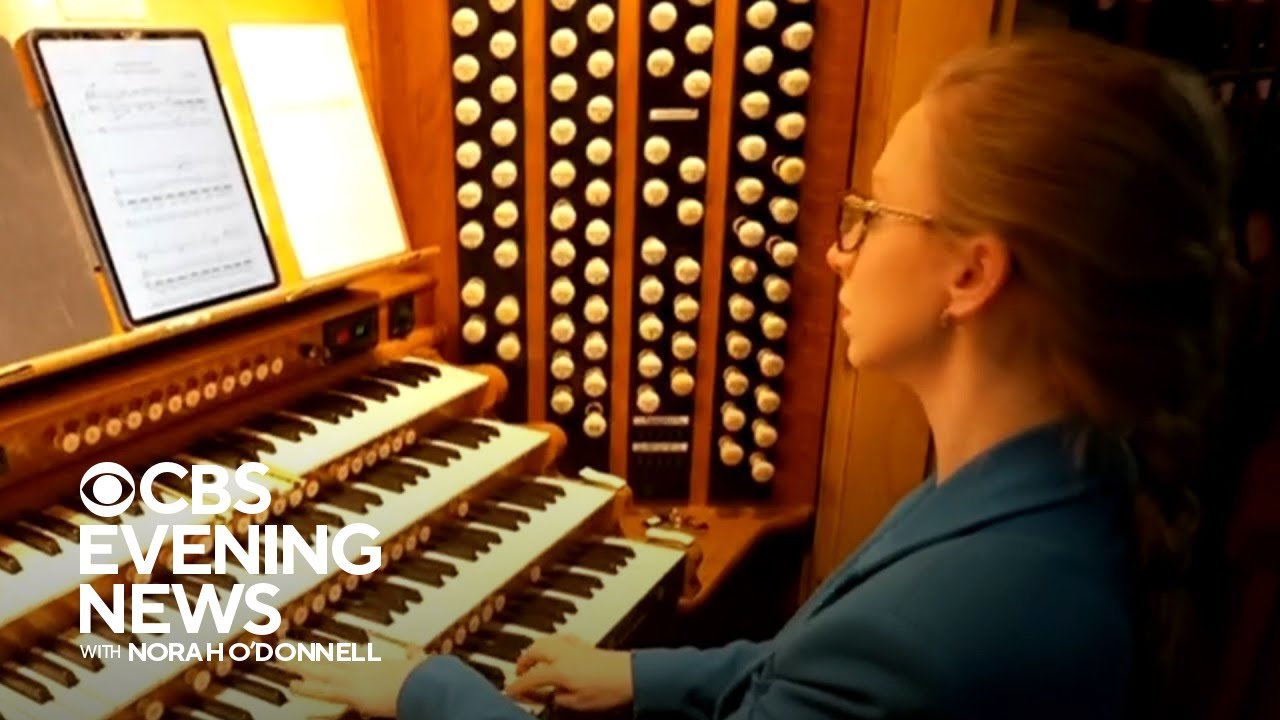 Organist winning over fans on TikTok