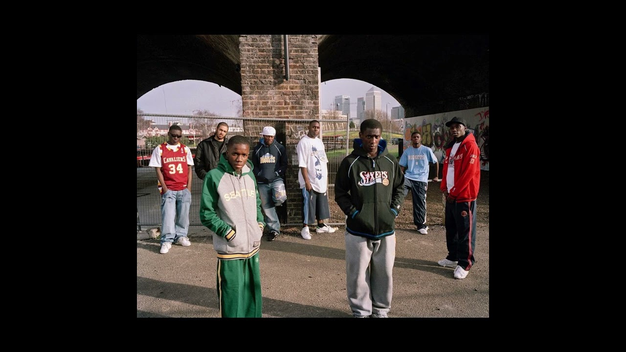 Ruff Sqwad - Love Bug (Instrumental)