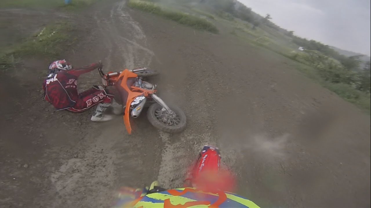 GoPro: Motocross in the rain with Honda & KTM - Castellarano MX