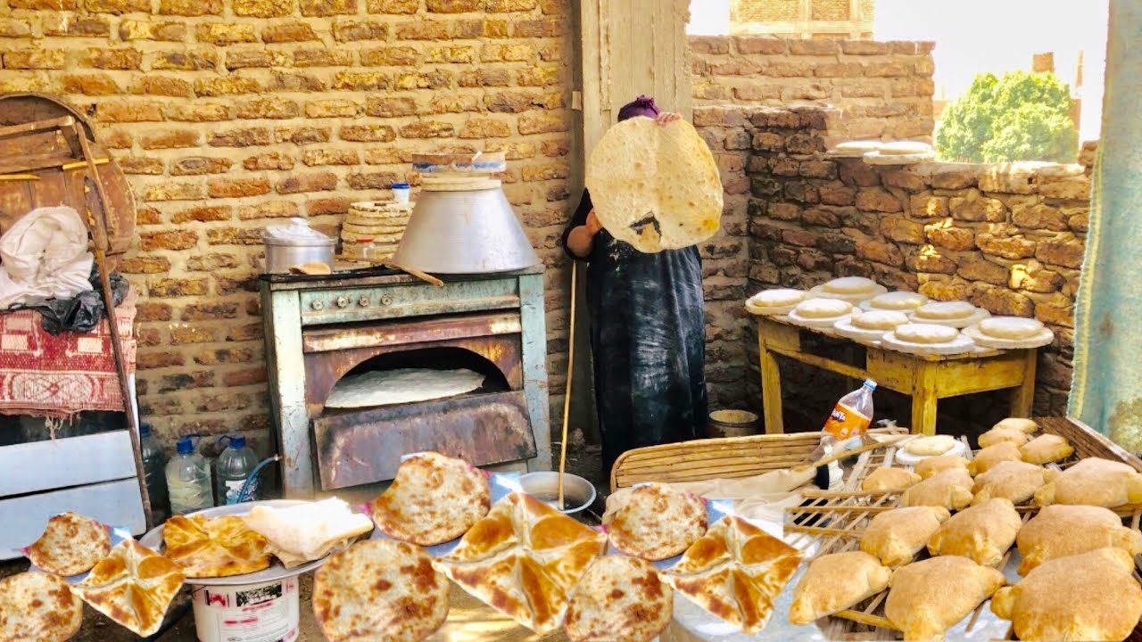 يوم الخير المليان بالمخبوزات الصعيديه #الرقاق #والعيش الشمسى #والمطبق