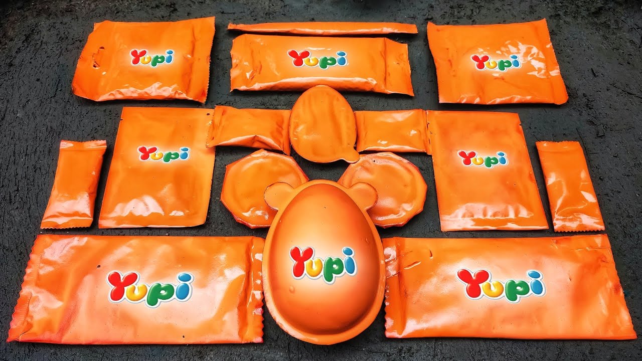 MEMBERSIHKAN PERMEN YUPI PENUH KOTORAN LUMPUR BERWARNA ORANGE ! Yupi Pizza, Yupi Marshmallow