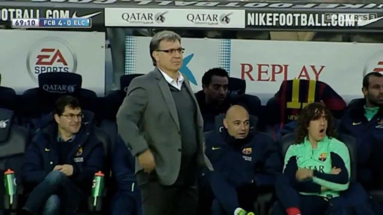 Tata Martino Crazy Happy Reaction with Alexis Sanchez Goal - Barcelona 4-0 Elche 05/01/2014 HD