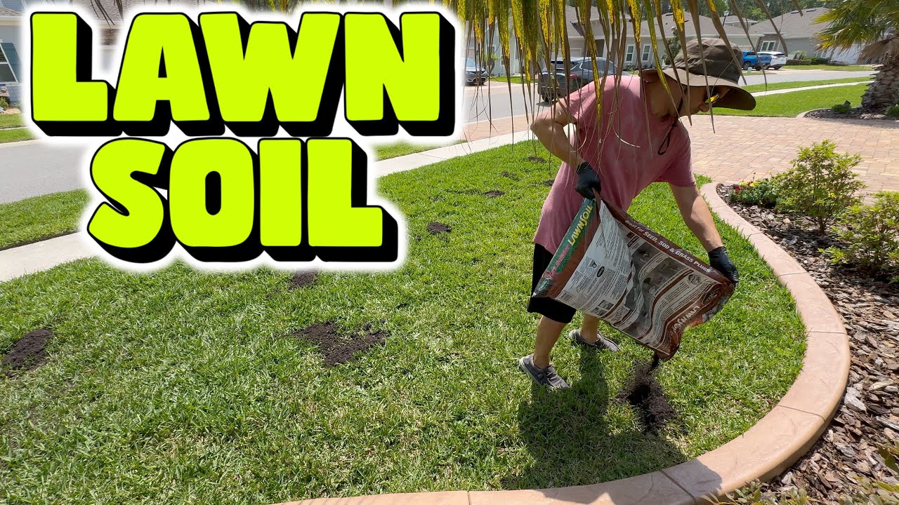 Top Dressing with Scotts Lawn Soil - Lawn Level - St Augustine Grass