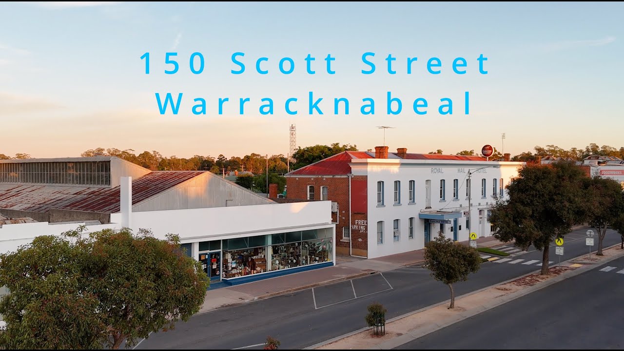 Warracknabeal - Danny Johnson's 'Nana's Treasure House' Collectables Store