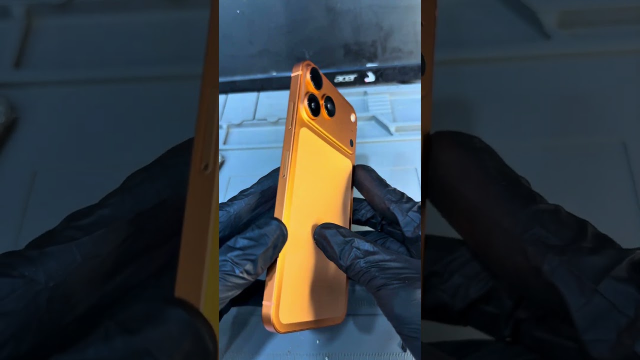 iPhone XS Max ➝ 17 Pro Max ---------------Not a new phone It’s a complete rebirth 