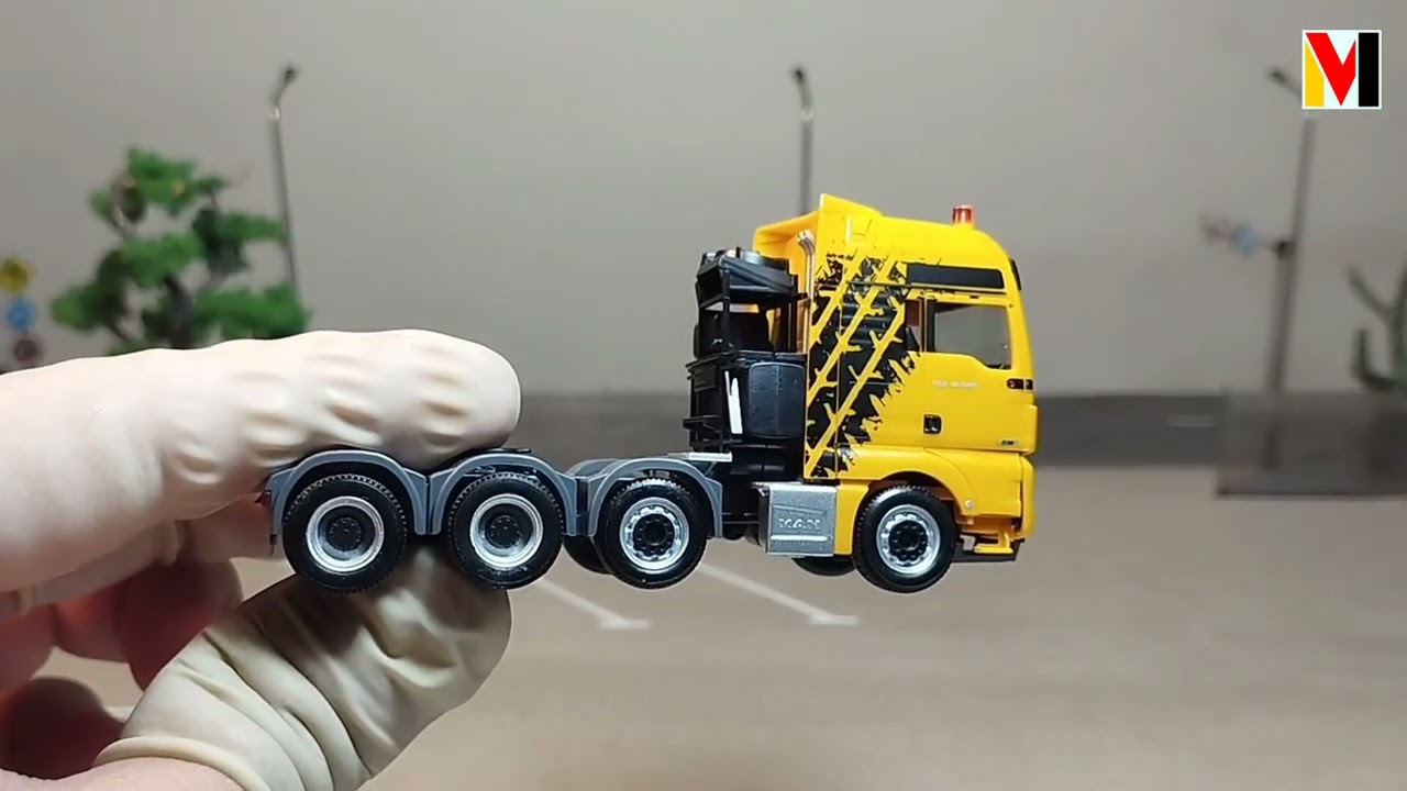 Herpa 1:87 | Man TGX 41.640 XXL D38 | MAN Truck & Bus AG | 928540