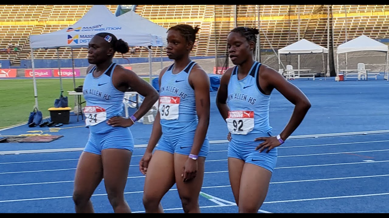 Tia pips Tina Clayton & Cole in U20 girls 100m | Carifta Games Trials