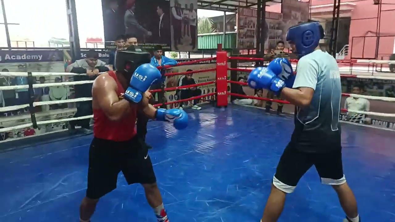 #Boxing Training with Indian Army at Social Baluni Boxing Academy Dehradun#Coach Pradeep Kumar Airy 