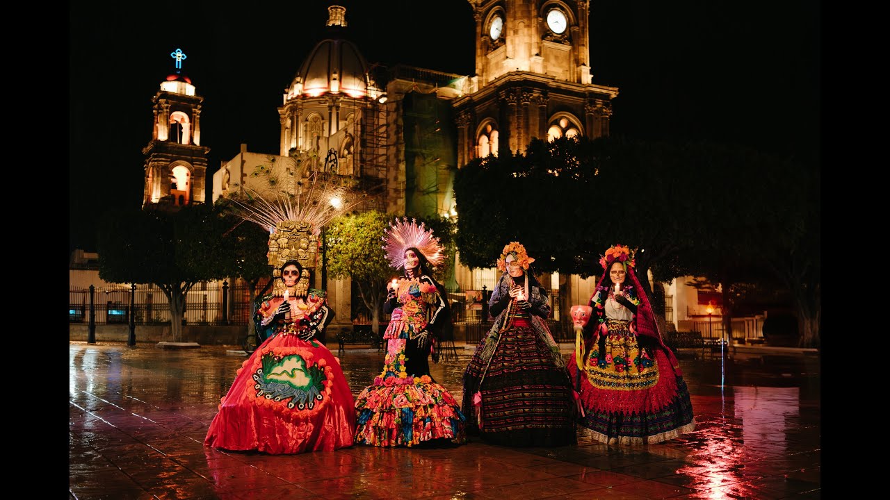 La catrina Salmantina juntos somos la tradición de Día de muertos.