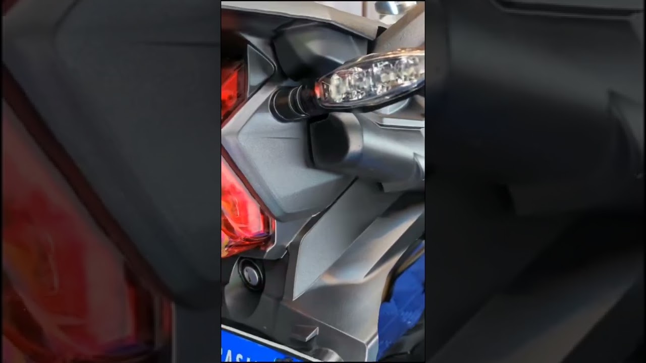 Triumph Tiger 800 XCX 20/20