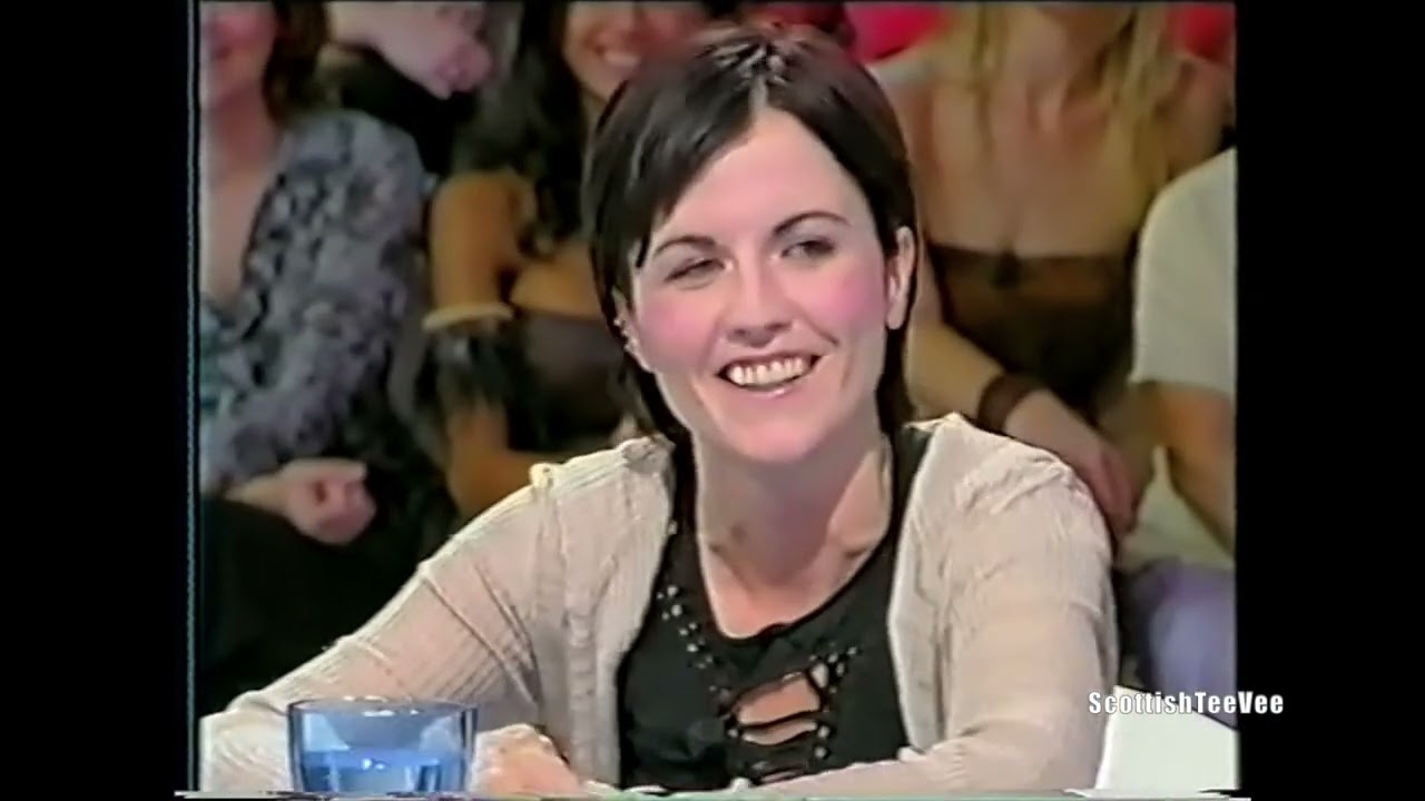 The Cranberries interview France 2002