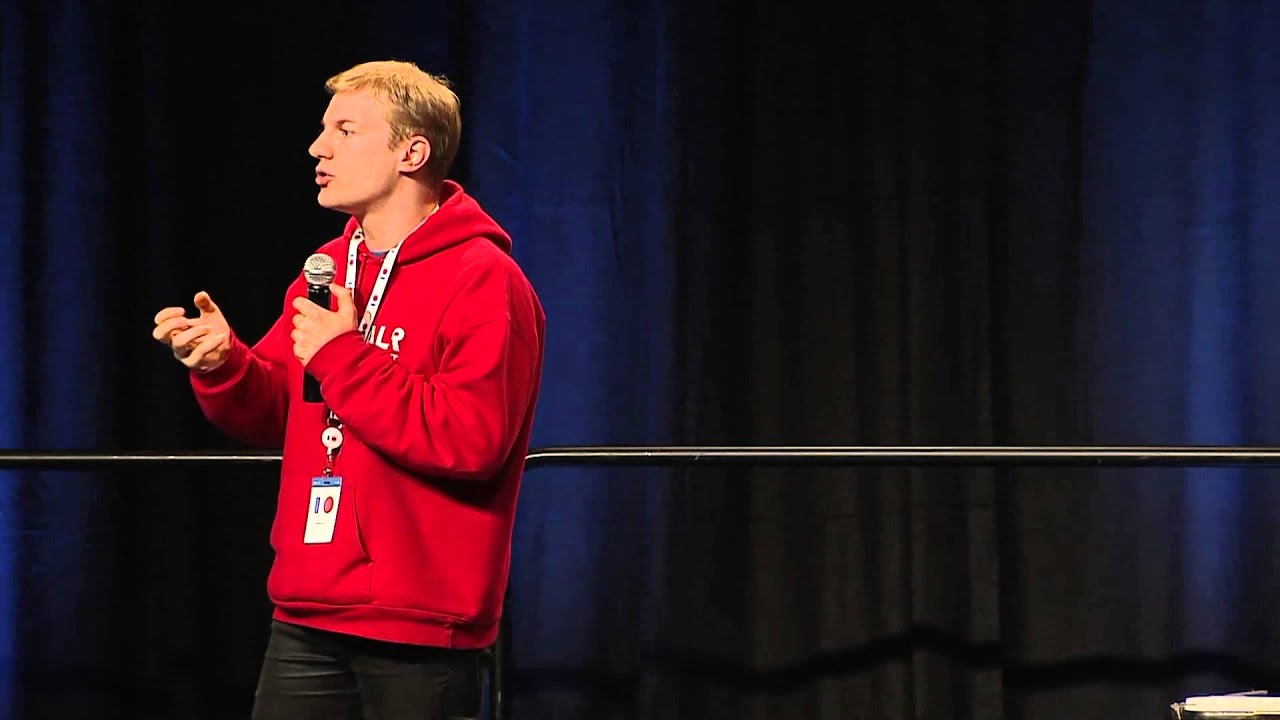 Google I/O 2013 - What's New and Cool with Google Compute Engine