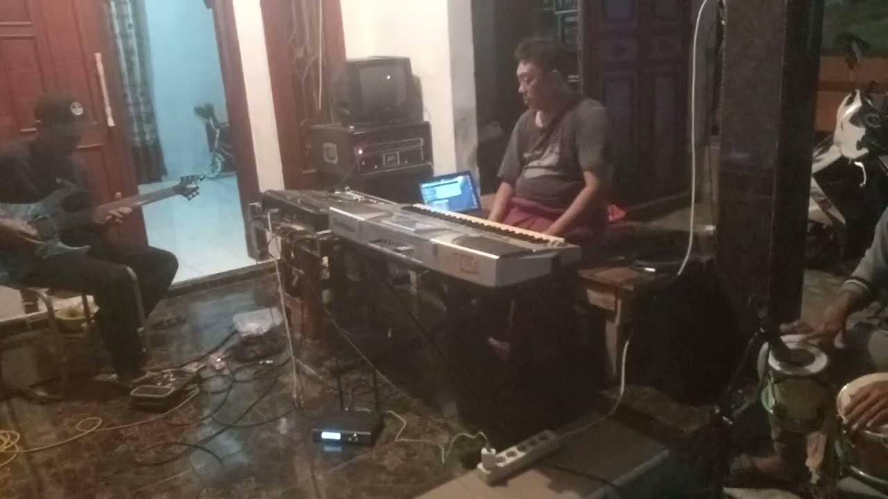 Tak berdaya Dawud musik. VOC. MC asep