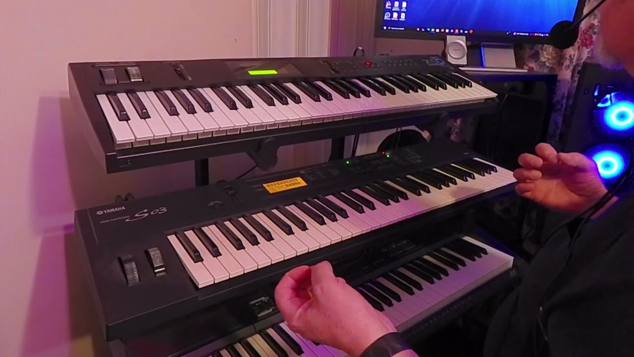Korg X5D VS Yamaha S03. Two Different Animals!