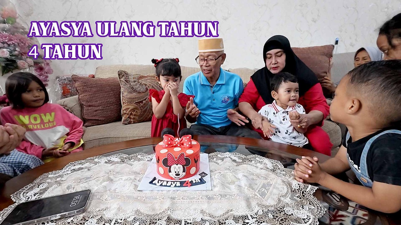 AYASYA ULANG TAHUN KE 4 DAPET HADIAH DARI PAPI MAMI
