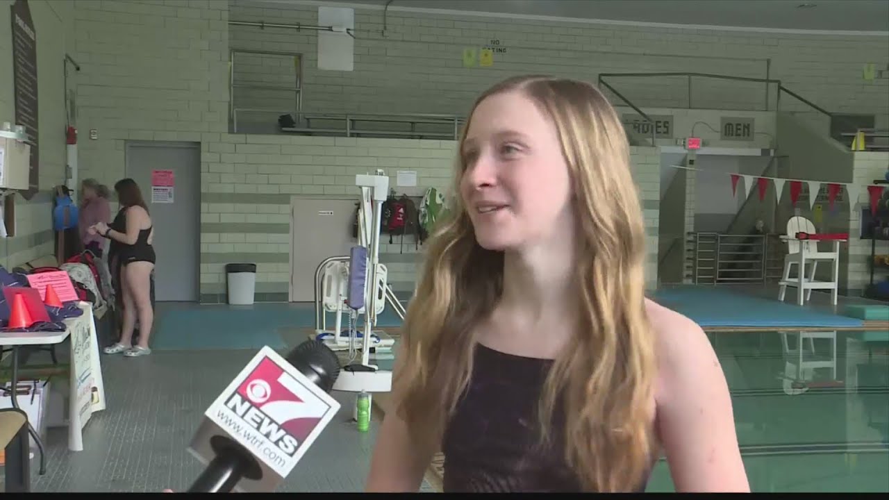 Weir High School Swim Team raises $2,300 for team and Hancock County Animal Shelter