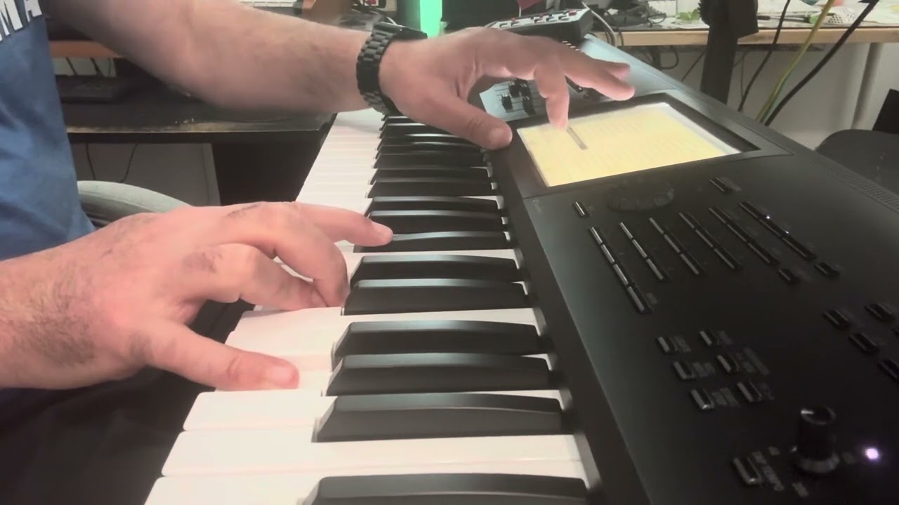 Korg Kronos 3 - Italian Piano