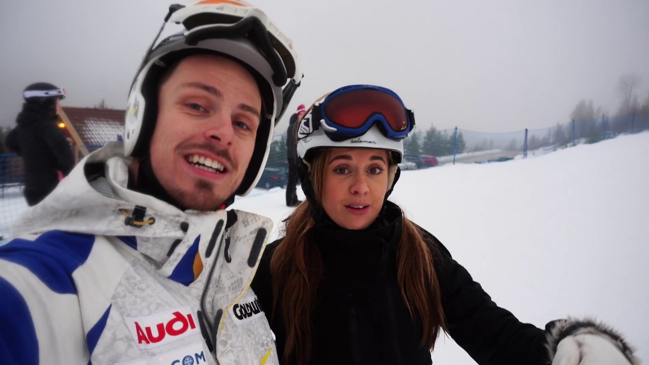 JULIA ÅKER SKIDOR FÖR FÖRSTA GÅNGEN!!