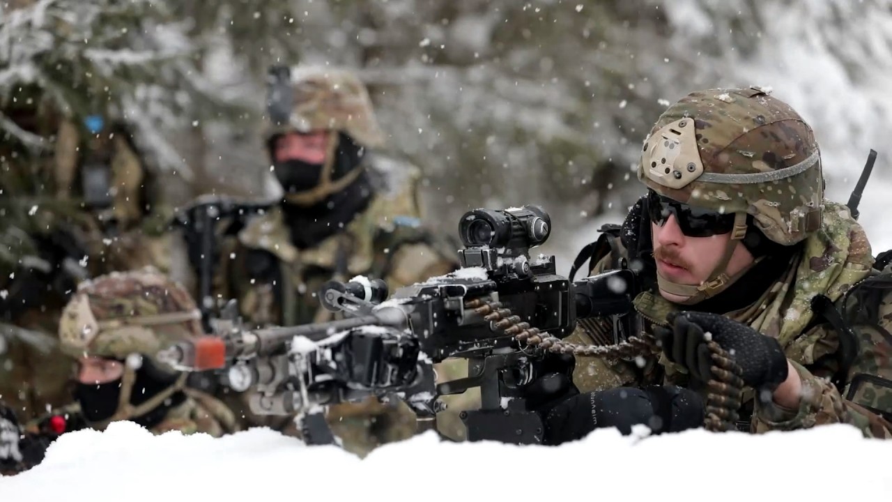 U.S. Soldiers Defend Positions - NW26