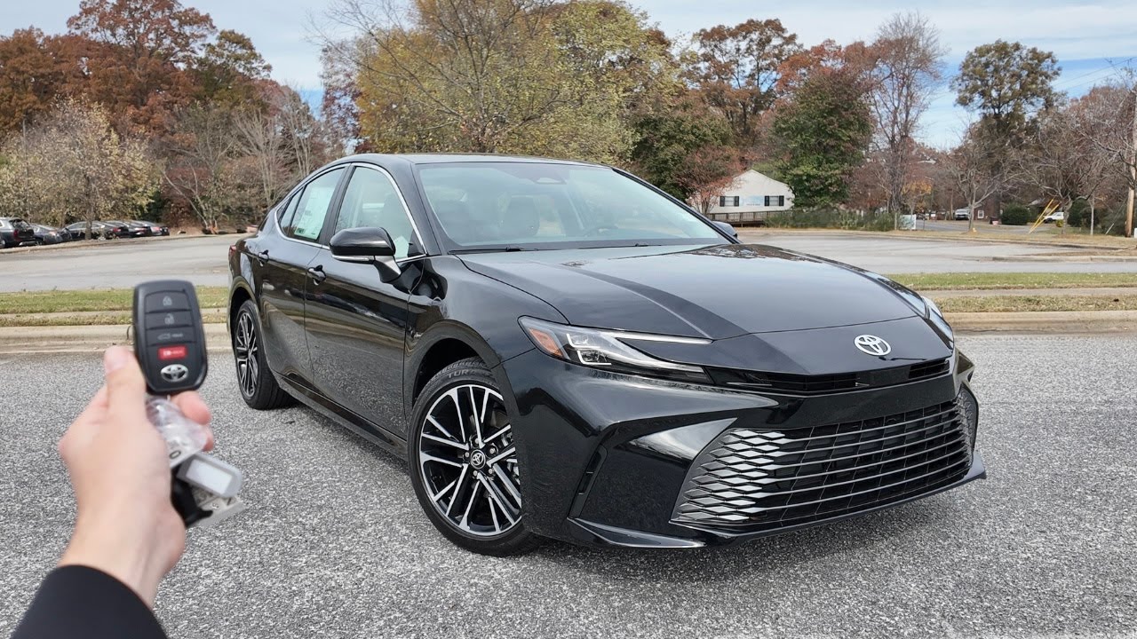 Toyota Camry 2026 года с полным приводом — это прорыв!