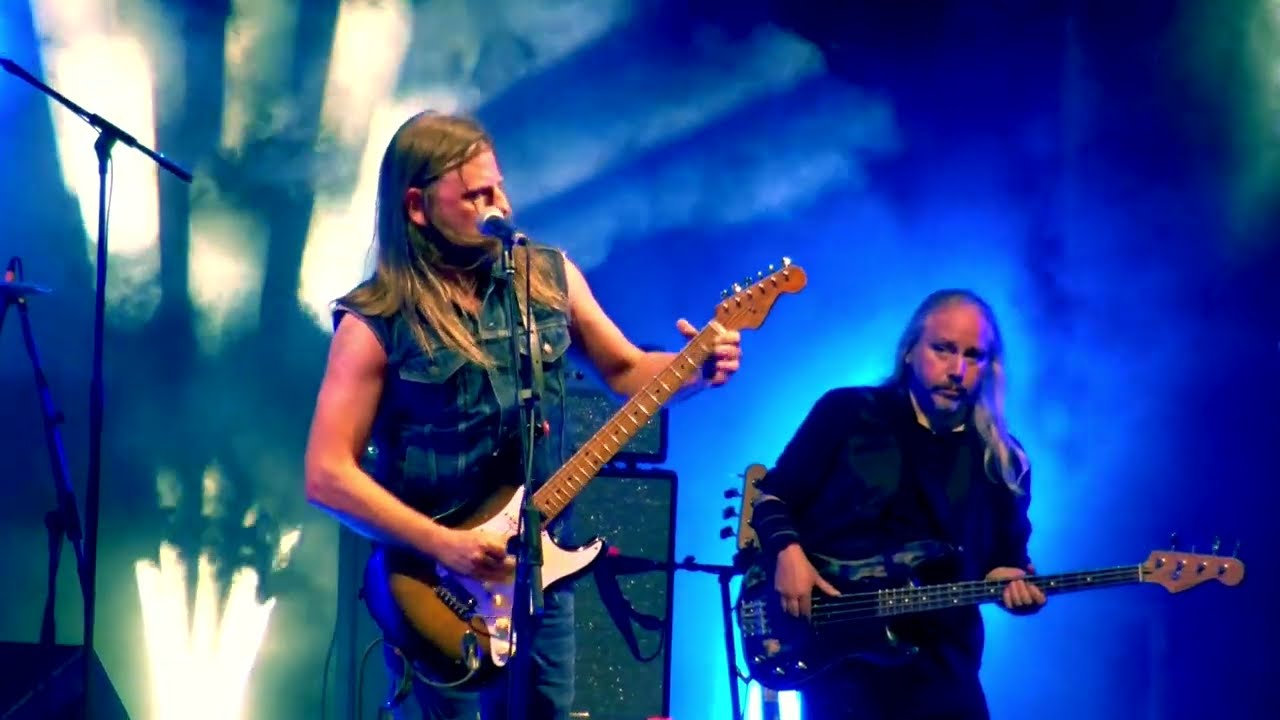 STEVE HILL BAND 