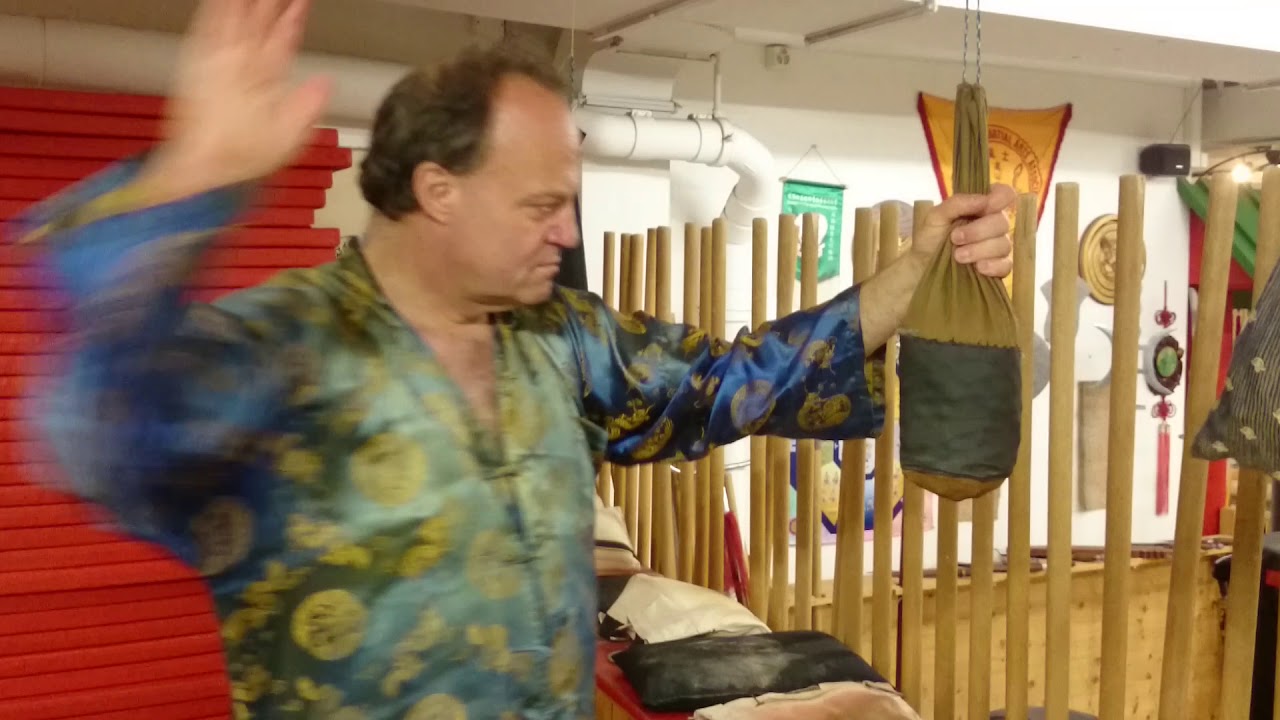 Shaolin Lohan Kung Fu - Conditioning Sifu Juerg Ziegler