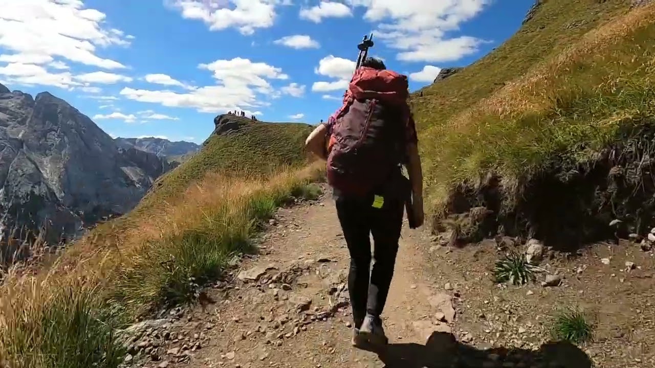 Passo Pordoi . Sentiero Viel del Pan.