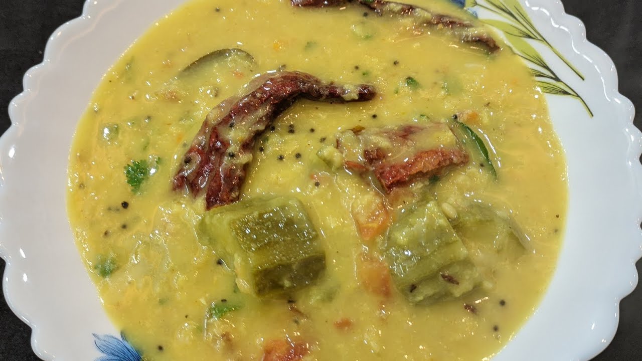 ರುಚಿಕರ ಹೀರೇಕಾಯಿ ತೊವ್ವೆ ಮಾಡುವ ವಿಧಾನ | tasty ridge gourd thovve ( a type of sambar ) recipe