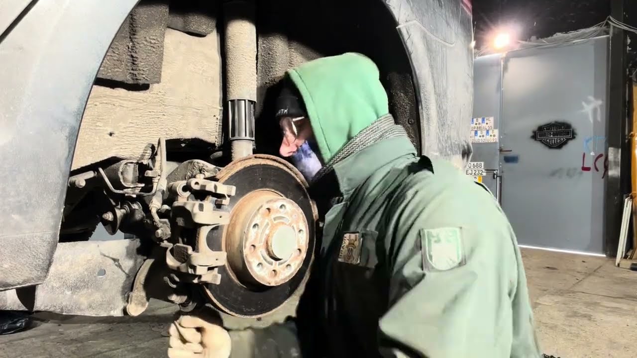 Golf VII Bremsen wechseln mit und ohne VCDS #mechanic #diy #work #automobile #garage #repair 
