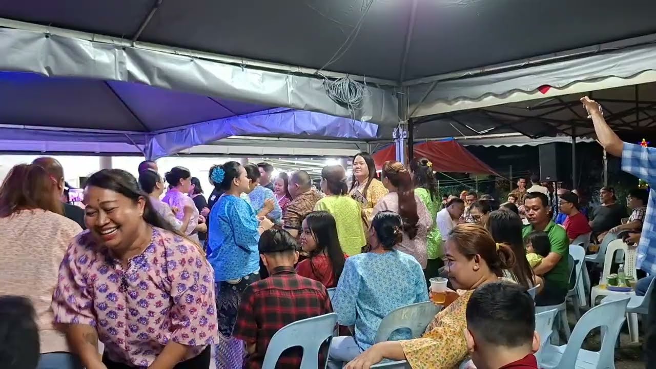 SEPERTI ININLAH MAJLIS HARI JADI KAUM BIDAYUH DI KAMPUNG.  SERAMAT ANU BRANAK SENOK JURI/MUK RANJI